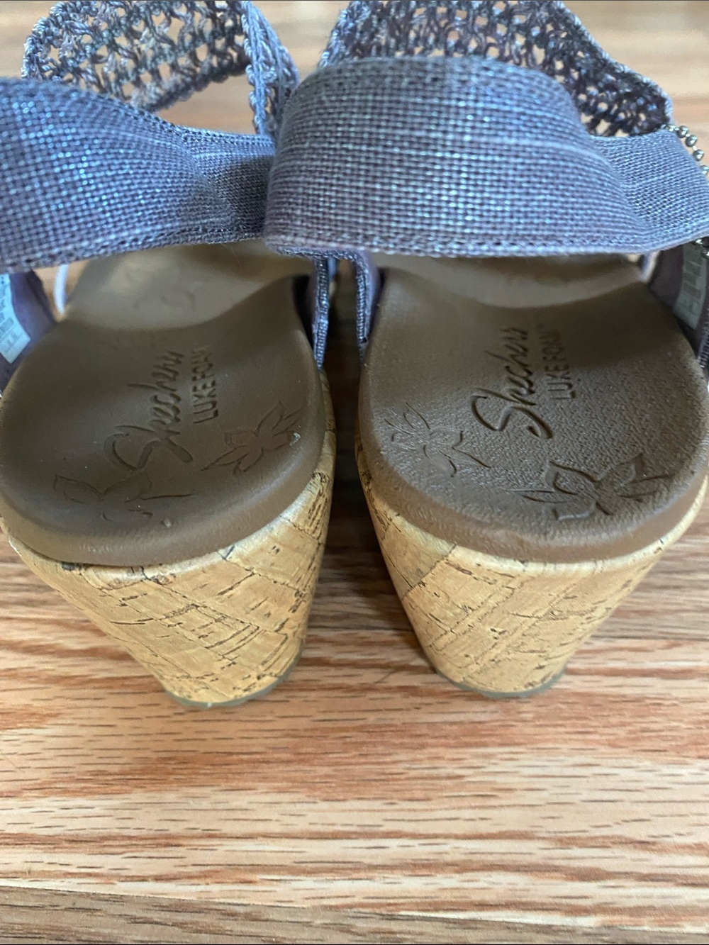 Skechers Women's Lavender Strappy Sandals with Comfy Footbed-11 NWT Pretty Cork - Picture 3 of 10